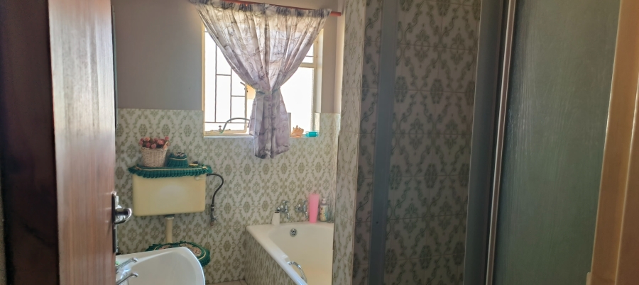 3 Bedroom Property for Sale in Stilfontein North West